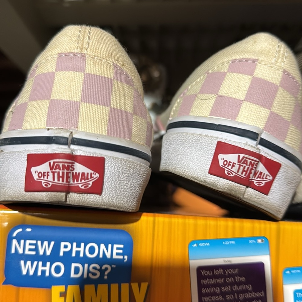 Pink checkerboard Vans Men’s 5.5 Women’s 7.0 - Picture 4 of 4